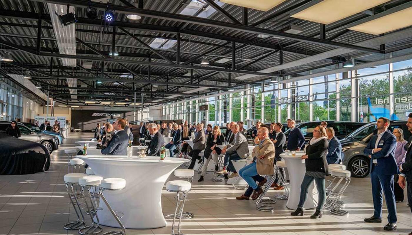 Business Night Mercedes EQE