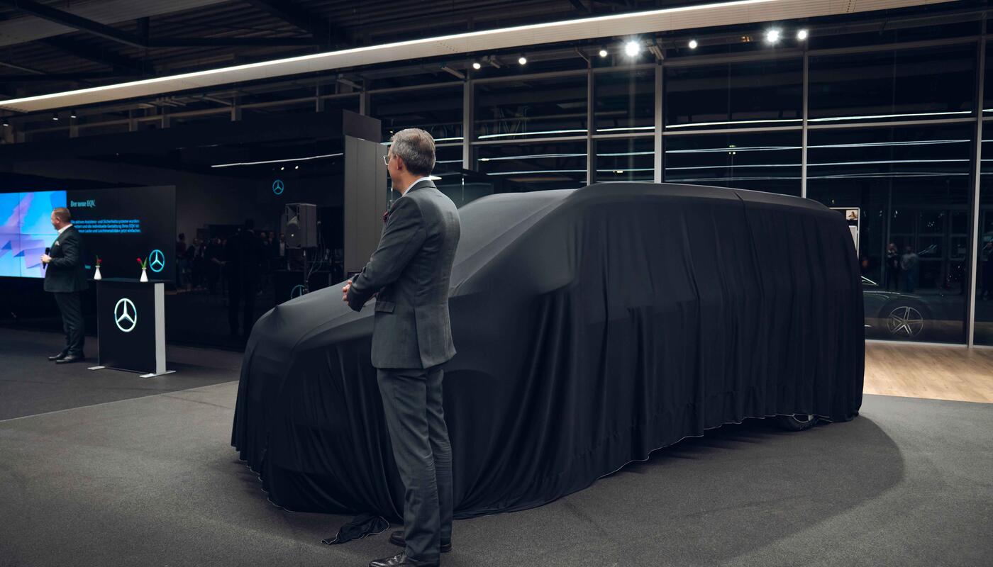 Verhüllt - die neue V-Klasse