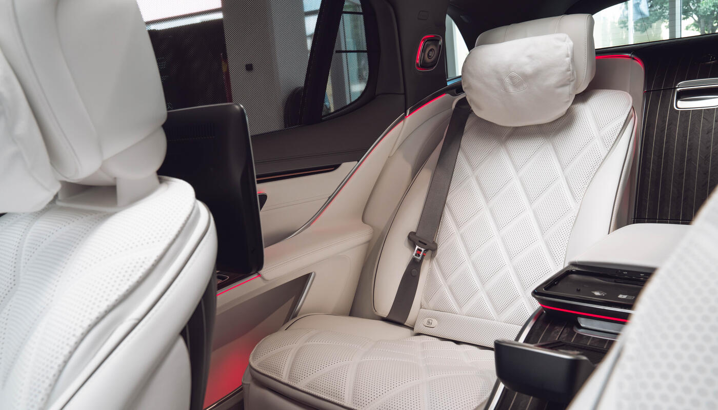 Mercedes-Maybach EQS SUV_Innenraum Sitze