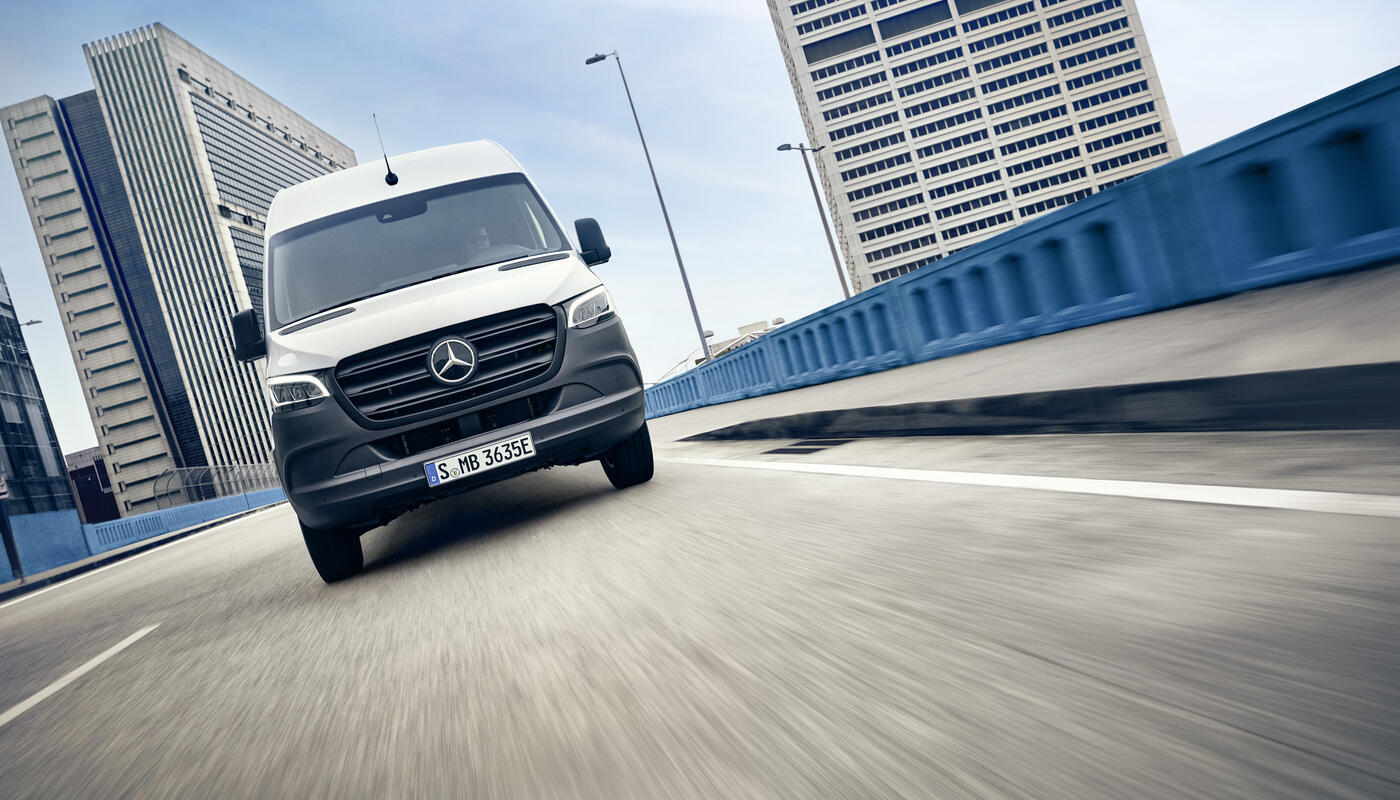Mercedes-Benz eSprinter Kastenwagen_Frontansicht