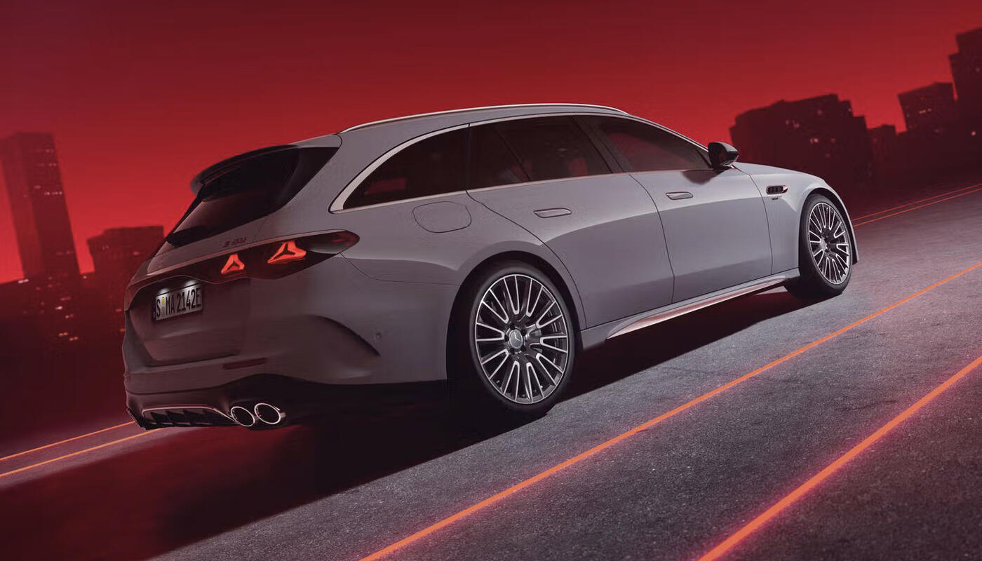 AMG E-Klasse_T-Modell Heckansicht