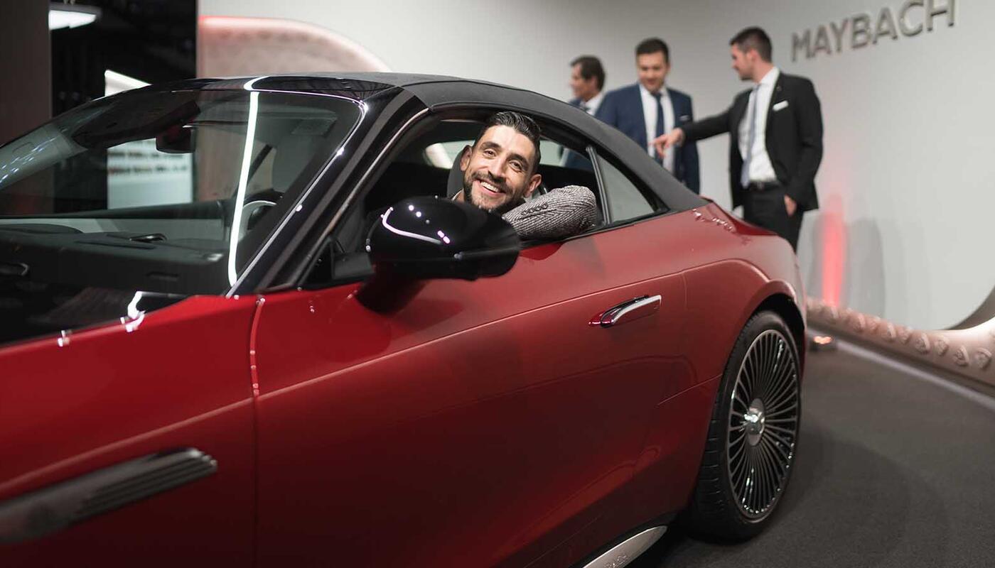 Eröffnung der Maybach-Lounge_Dimitar Stefanin am Steuer