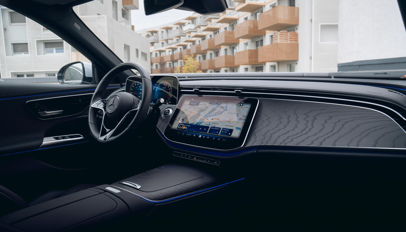 E-Klasse 300 de 4MATIC T-Modell_Fahrercockpit