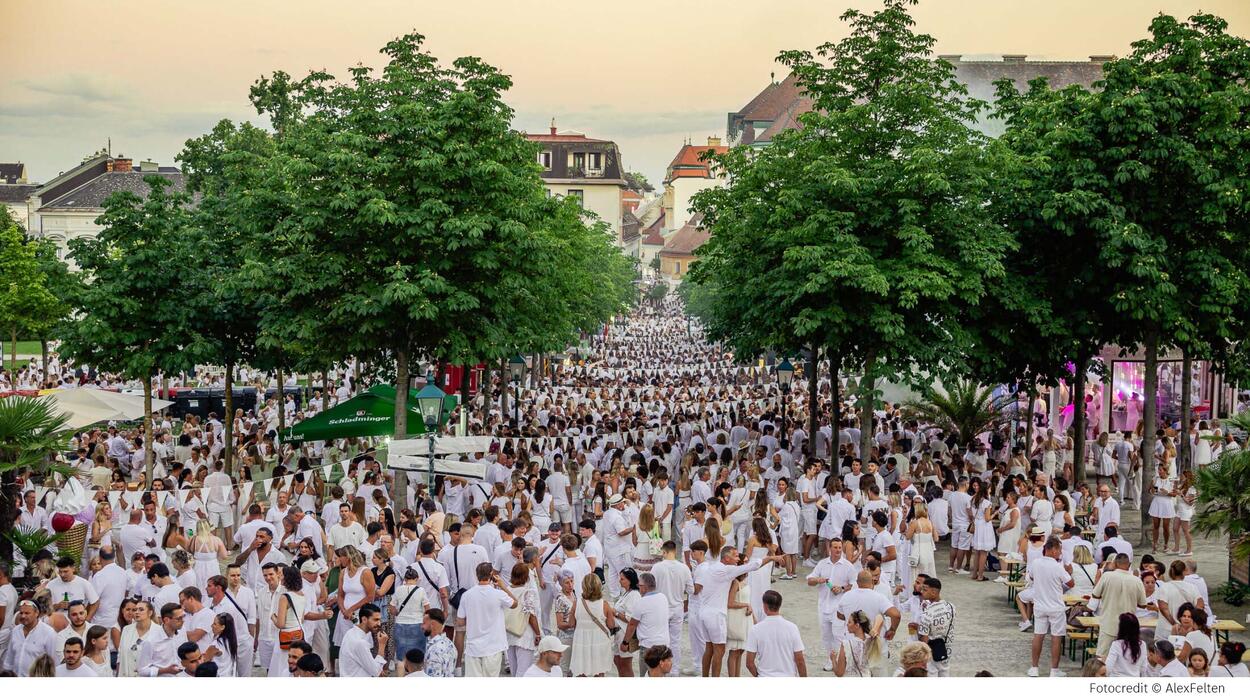 Merbag ist Aussteller bei Baden in Weiß 
