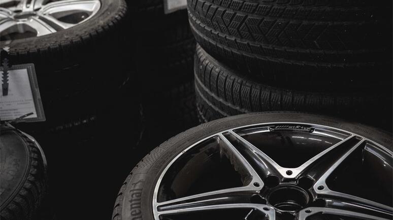 Felgenaufbereitung bei Merbag Ihrem Mercedes-Benz-Händler