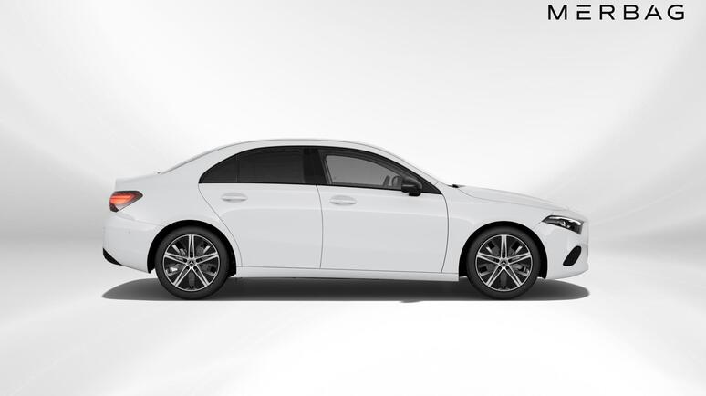 Mercedes-Benz - A 180 Limousine Progressive Line Facelift