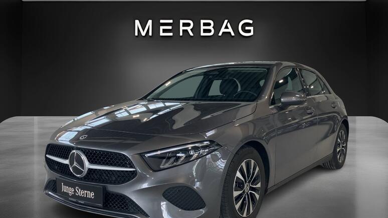 Mercedes-Benz - A 180 Kompaktlimousine Facelift