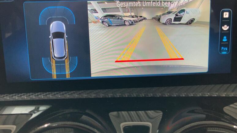 Mercedes-Benz - A 180 Kompaktlimousine Facelift