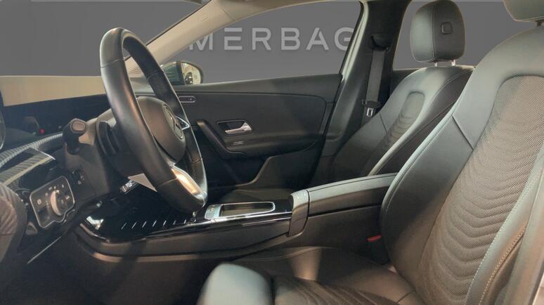 Mercedes-Benz - A 180 Kompaktlimousine Facelift