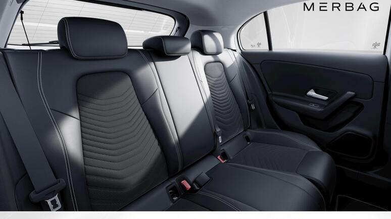 Mercedes-Benz - A 180 Kompaktlimousine Österreich-Edition