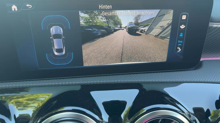 Mercedes-Benz - CLA 200 d Coupé Progressive Line Facelift