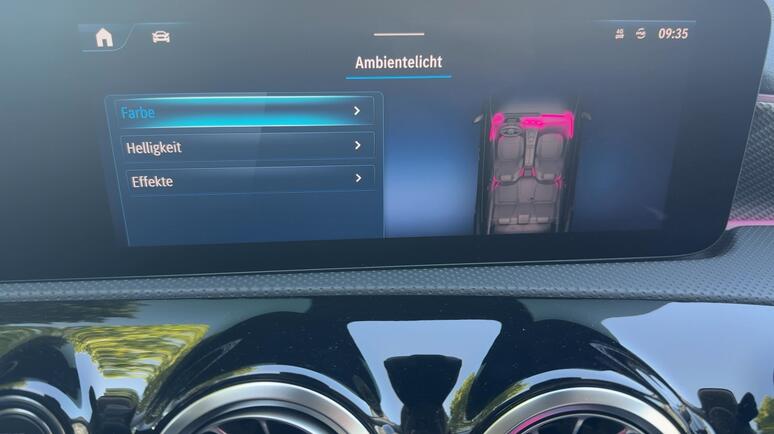 Mercedes-Benz - CLA 200 d Coupé Progressive Line Facelift