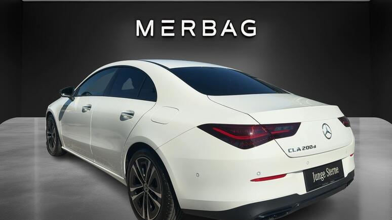 Mercedes-Benz - CLA 200 d Coupé Progressive Line Facelift