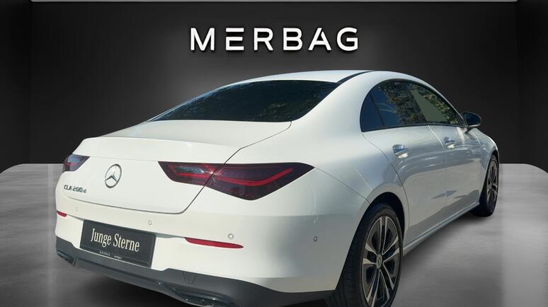 Mercedes-Benz - CLA 200 d Coupé Progressive Line Facelift