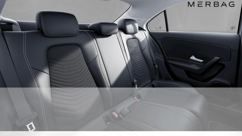 Mercedes-Benz - A 180 Limousine Progressive Line Facelift