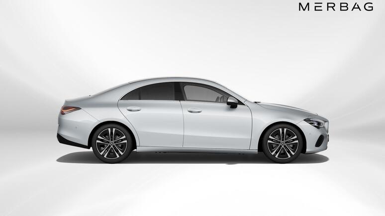 Mercedes-Benz - CLA 180 d Coupé Progressive Line Facelift