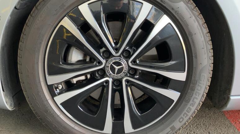 Mercedes-Benz - A 180 Ö-Edition Progressive Line Facelift