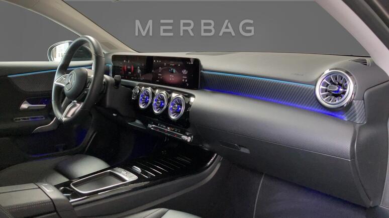 Mercedes-Benz - A 180 d Kompaktlimousine Österreich-Edition