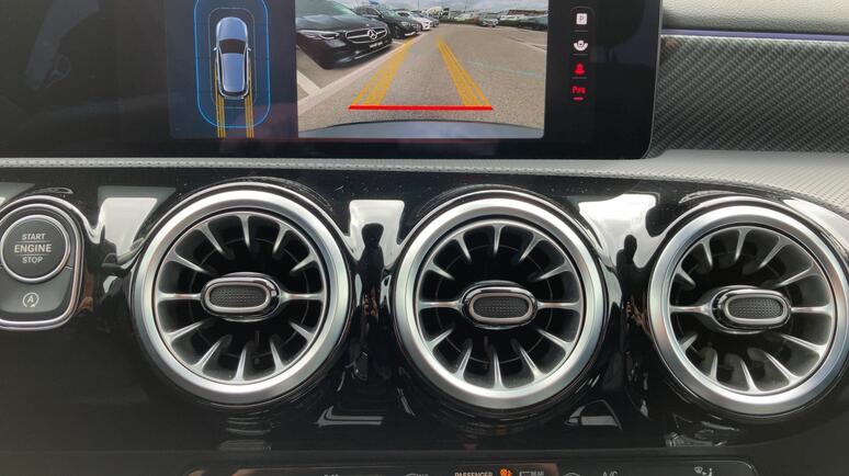 Mercedes-Benz - A 180 d Kompaktlimousine Österreich-Edition