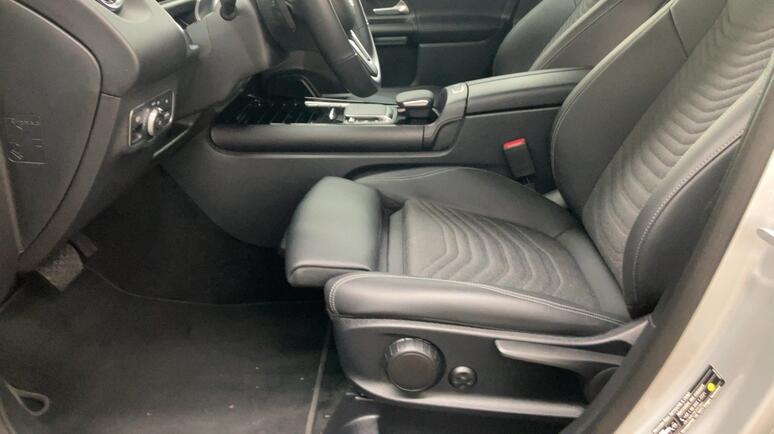 Mercedes-Benz - GLB 180 d Facelift