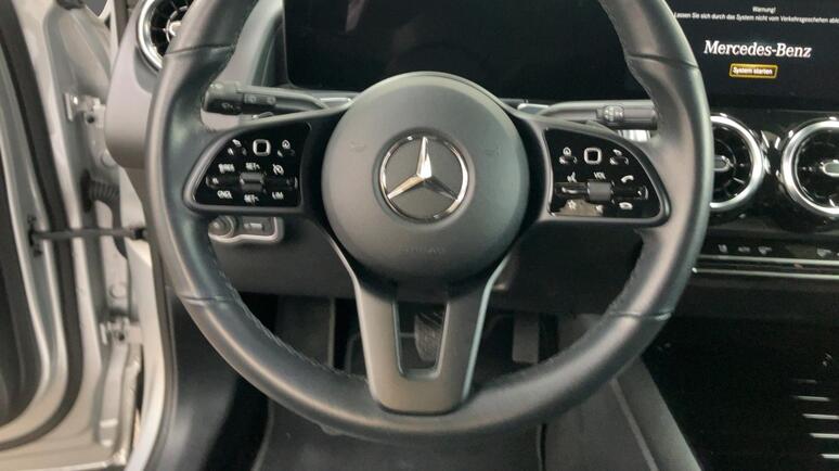 Mercedes-Benz - GLB 180 d Facelift