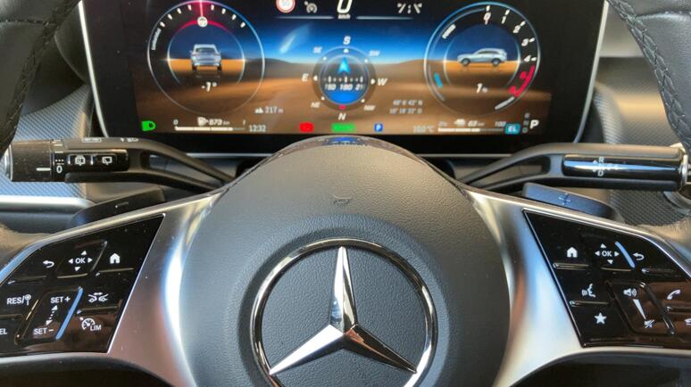 Mercedes-Benz - GLC 300 de 4MATIC Österreich-Edition