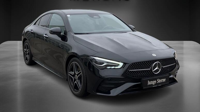 Mercedes-Benz - CLA 180 Coupé AMG Line