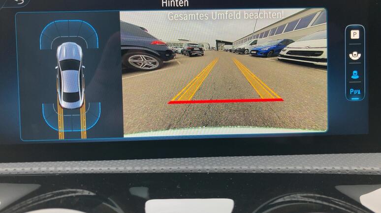 Mercedes-Benz - CLA 180 Coupé AMG Line