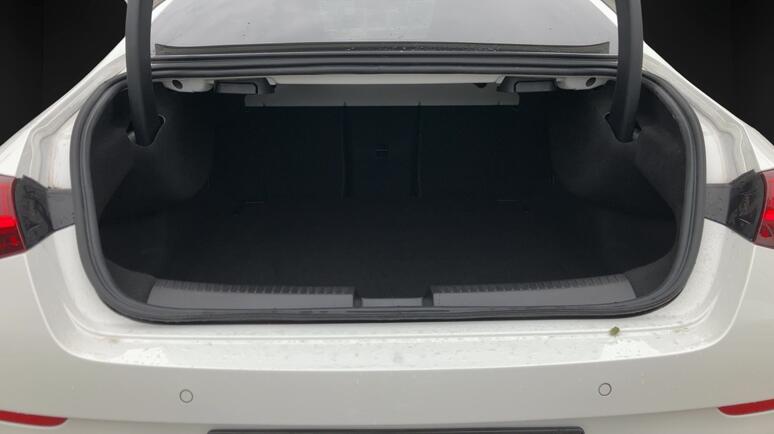 Mercedes-Benz - CLA 180 Coupé AMG Line