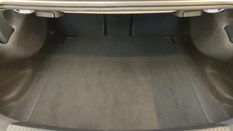 Mercedes-Benz - CLA 200 d Coupé AMG Line Facelift