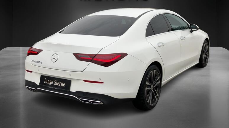 Mercedes-Benz - CLA 180 d Coupé