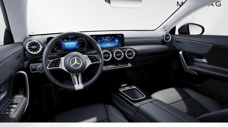Mercedes-Benz - CLA 180 Coupé
