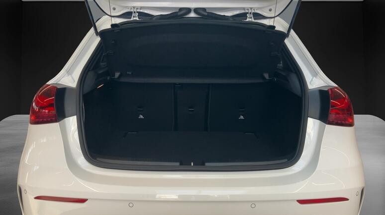 Mercedes-Benz - A 180 d Österreich-Edition AMG Line Facelift