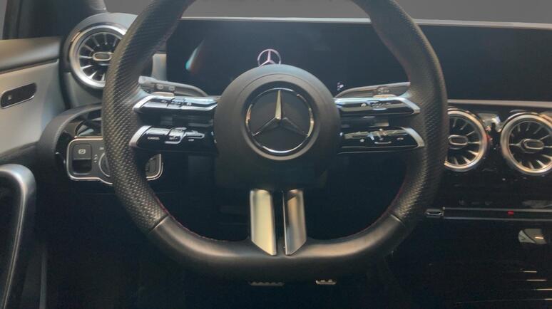 Mercedes-Benz - A 180 d Kompaktlimousine Österreich-Edition