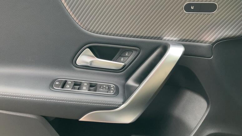 Mercedes-Benz - A 180 d Ö-Edition Progressive Line Facelift