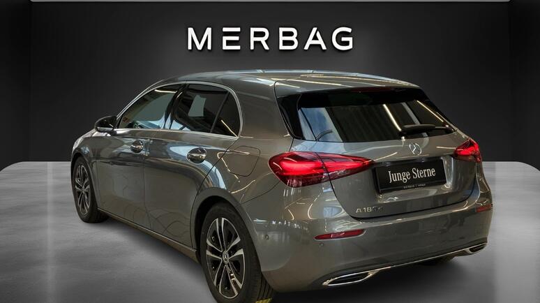 Mercedes-Benz - A 180 d Kompaktlimousine Österreich-Edition