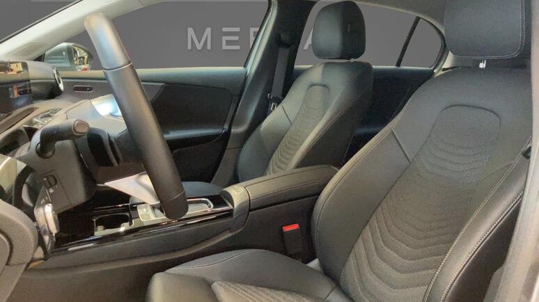 Mercedes-Benz - A 180 d Kompaktlimousine Österreich-Edition