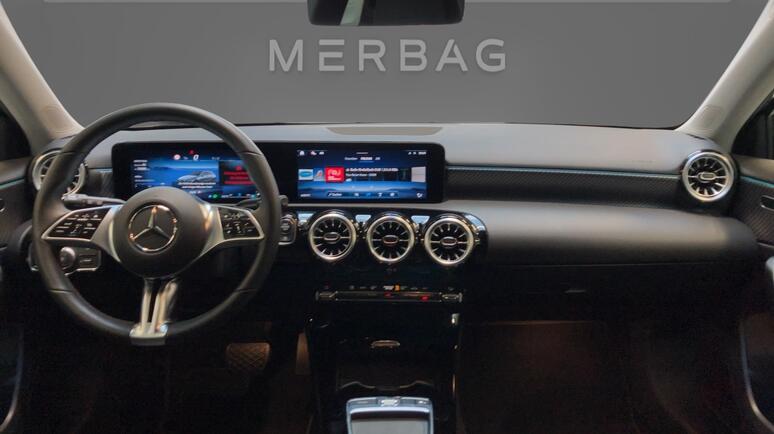 Mercedes-Benz - A 180 d Kompaktlimousine Österreich-Edition