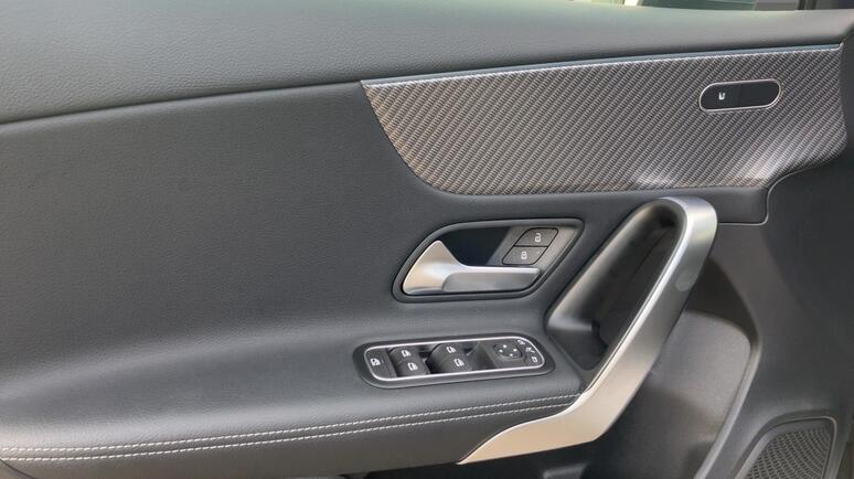 Mercedes-Benz - A 180 d Kompaktlimousine Österreich-Edition