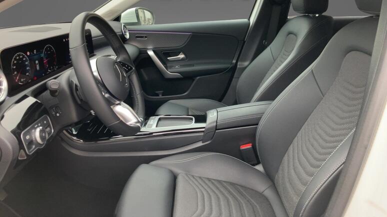 Mercedes-Benz - A 180 d Kompaktlimousine Österreich-Edition