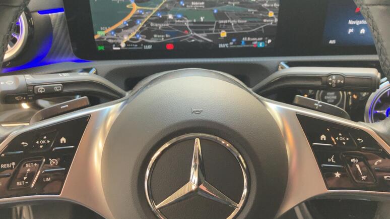 Mercedes-Benz - A 180 d Kompaktlim. ÖE, Progressive Line, Facelift