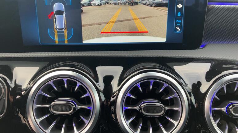 Mercedes-Benz - A 180 Österreich-Edition Progressive Line Facelift