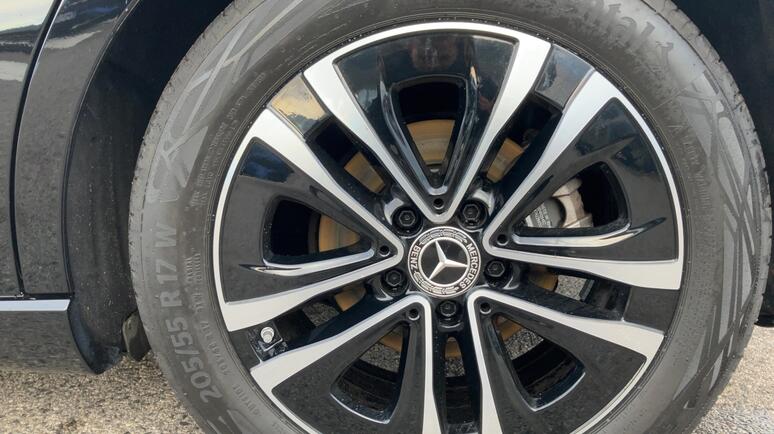 Mercedes-Benz - A 180 d Ö-Edition Progressive Line Facelift