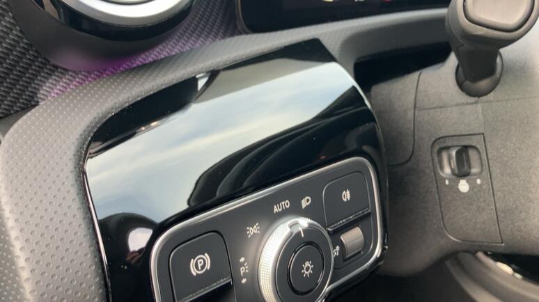 Mercedes-Benz - A 180 d Ö-Edition Progressive Line Facelift