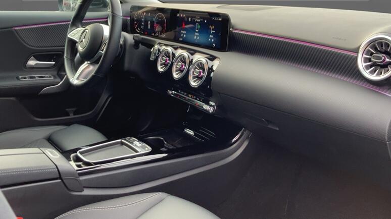 Mercedes-Benz - A 180 d Ö-Edition Progressive Line Facelift