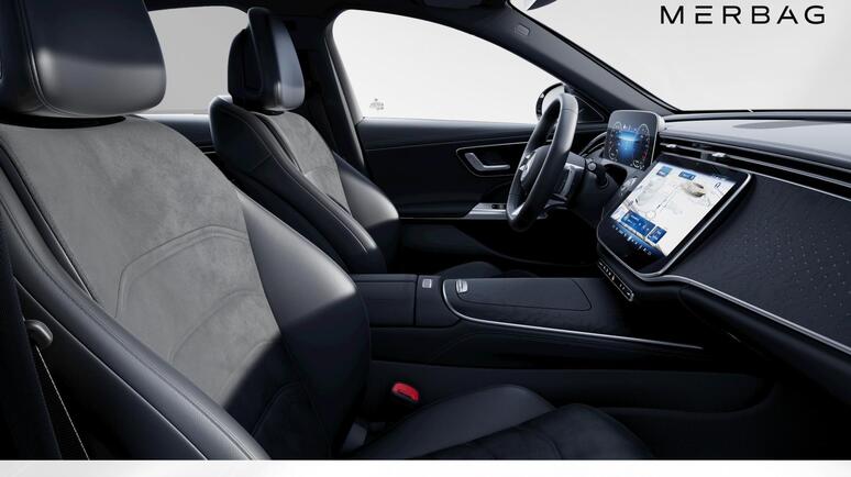 Mercedes-Benz - E 300 de 4MATIC Limousine AMG Line