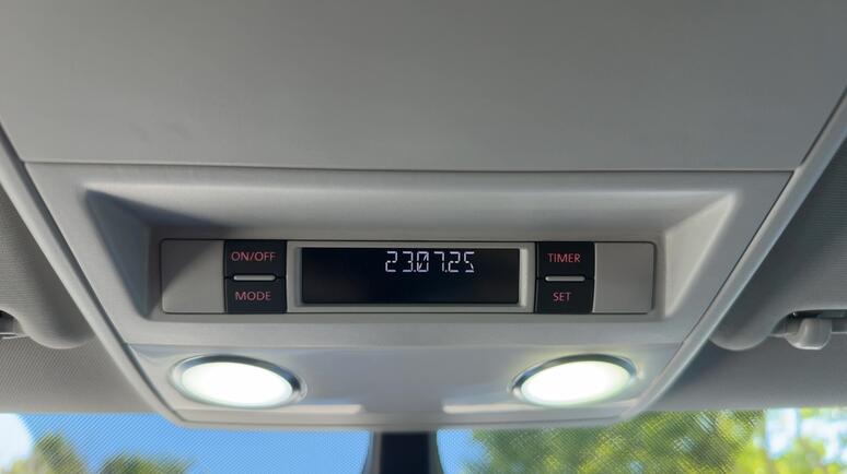 Volkswagen - MULTIVAN