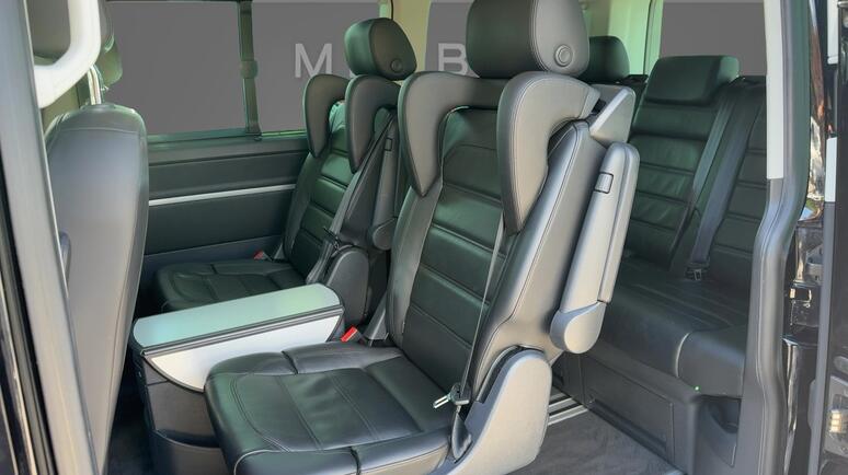 Volkswagen - MULTIVAN