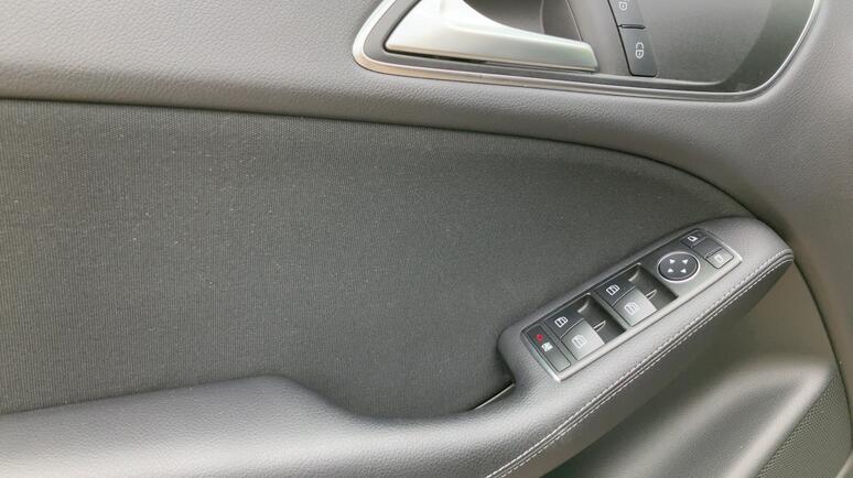 Mercedes-Benz - B 180 d