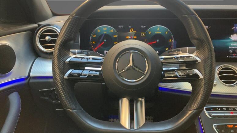 Mercedes-Benz - E 400 d 4MATIC T-Modell Mercedes-Benz - E 400 d 4MATIC T-Modell